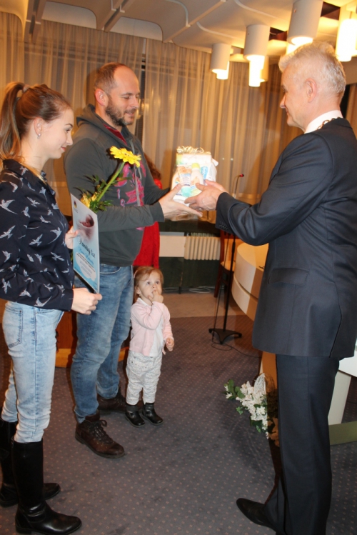 201702270803460.img-2008