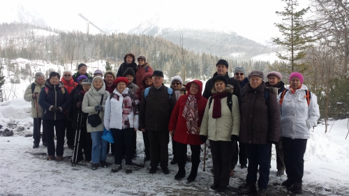 201703151304180.pri-prechadzke-okolo-strbskeho-plesa