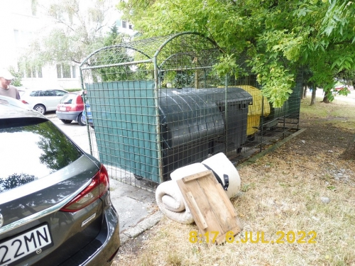 202207081155560.odpad-pri-kontajneroviskach-ruzova-47
