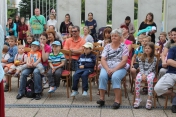 Divadlo Hopi Hope: Cisárove nové šaty / 23. 7. 2014 / Leto na Terase